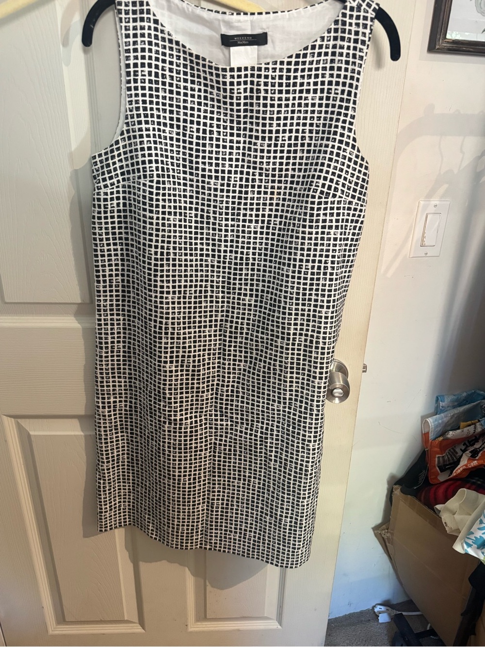 MaxMara Black & White Grid Sleeveless Shift Dress Size 8